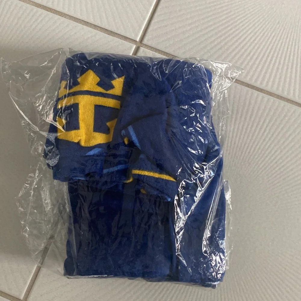 NWOT Royal Caribbean International Deluxe beach towel
